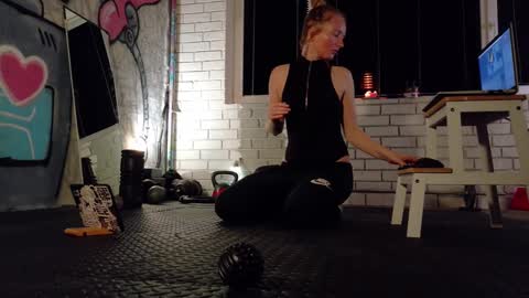 Snapshot of duttyigyal chatting on March 2025 04:33:02 PM DUTTY IGYAL online show from March 2025 04:33:02 PM