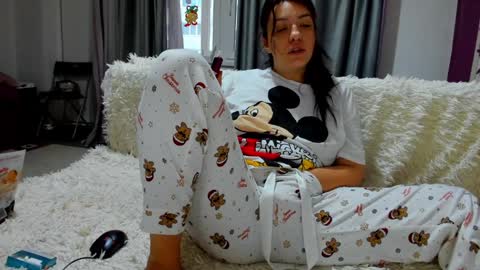 Snapshot of dyanakaylin chatting on February 2025 05:51:02 AM dayana online show from February 2025 05:51:02 AM