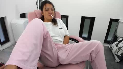 Snapshot of dyanakaylin chatting on September 2025 04:23:01 AM dayana online show from September 2025 04:23:01 AM