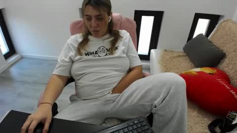 dayana online show from March 2026 05:13:01 AM