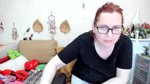 Snapshot of dyannelovee chatting on February 2025 09:26:02 PM Dyanne online show from February 2025 09:26:02 PM