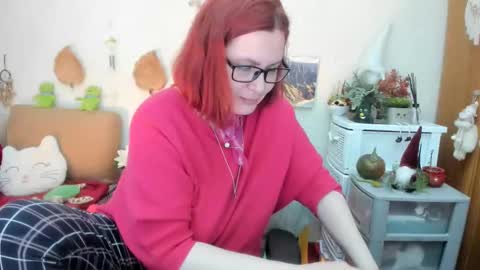 Snapshot of dyannelovee chatting on March 2025 08:30:01 AM Dyanne online show from March 2025 08:30:01 AM