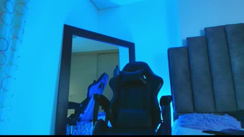 Snapshot of dylan_beltran chatting on September 2025 06:57:01 AM BELTRAN online show from September 2025 06:57:01 AM