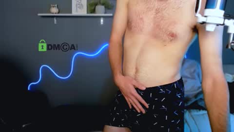 dylan_bold online show from October 2025 12:33:02 AM