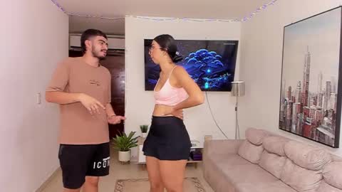 Snapshot of dylanbisex_hot chatting on December 2024 12:24:01 PM Mod Dylan Lilith Alan and Drake online show from December 2024 12:24:01 PM