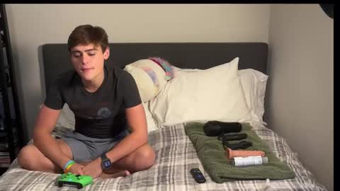 dylanfruits online show from October 2025 04:28:01 PM