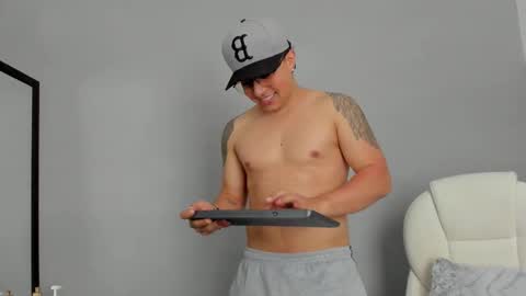   online show from March 2025 05:29:01 PM