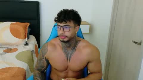 Snapshot of dylanrivera_ chatting on June 2026 11:53:02 PM Dylan Rivera online show from June 2026 11:53:02 PM