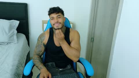 Snapshot of dylanrivera_ chatting on July 2026 12:15:02 AM Dylan Rivera online show from July 2026 12:15:02 AM