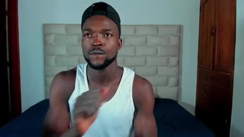 Dylan Taylor online show from November 2025 12:49:02 PM