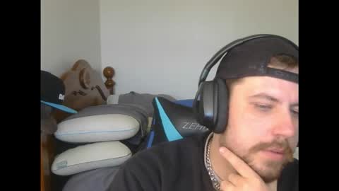 Snapshot of dylboi47 chatting on October 2025 05:46:02 PM dylboi47 online show from October 2025 05:46:02 PM