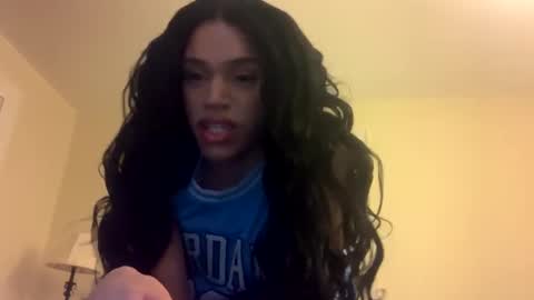 Snapshot of dynasty313 chatting on December 2024 09:20:02 PM Dynasty online show from December 2024 09:20:02 PM