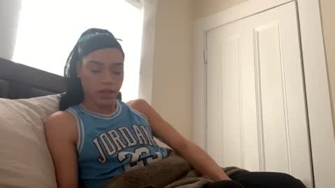 Snapshot of dynasty313 chatting on February 2025 06:42:02 PM Dynasty online show from February 2025 06:42:02 PM