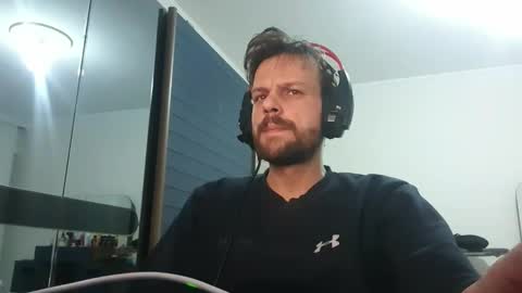 Snapshot of eaglecrm chatting on January 2025 09:25:02 PM eaglecrm online show from January 2025 09:25:02 PM