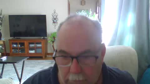 earl52 online show from March 2025 05:57:02 PM
