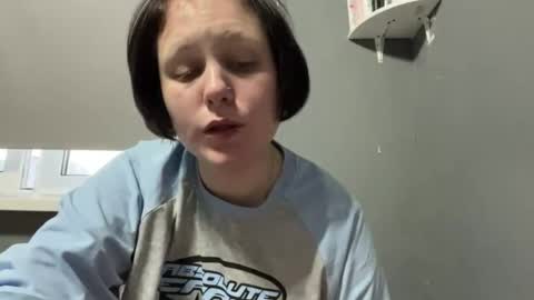 Rina online show from April 2026 04:01:01 PM