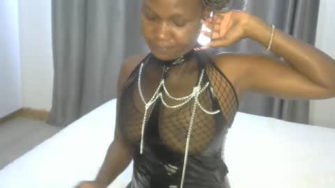 east_queen online show from January 2025 09:36:02 AM