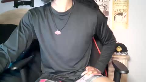 TWITTER   INSTAGRAM    easybreezy20   ONLINE 1230 AM TO 7AM online show from April 2026 05:01:02 AM