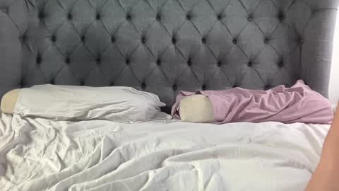 Snapshot of eatmypie69 chatting on January 2025 12:41:02 PM Nadia Ferreira  online show from January 2025 12:41:02 PM