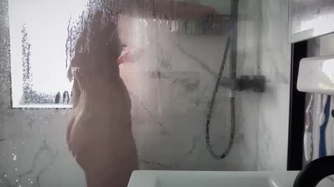 Snapshot of eatmypie69 chatting on March 2025 10:26:02 AM Nadia Ferreira  online show from March 2025 10:26:02 AM