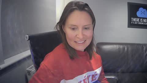 Nadia Ferreira  online show from March 2026 10:50:01 PM