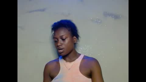 Snapshot of eatuupx chatting on December 2025 08:23:01 AM eatuupx online show from December 2025 08:23:01 AM