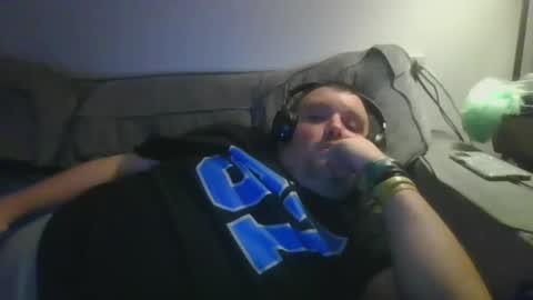 Snapshot of eazyb1991 chatting on January 2025 07:57:01 AM Eazyb91 online show from January 2025 07:57:01 AM