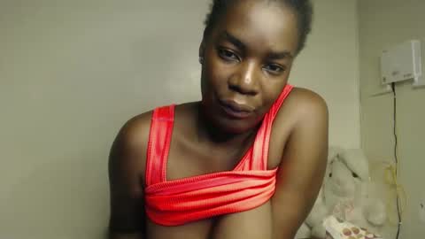 ebbonydream online show from April 2026 06:13:02 PM