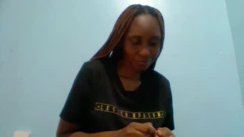 Ebon Fantasy1s online show from March 2026 10:32:01 PM