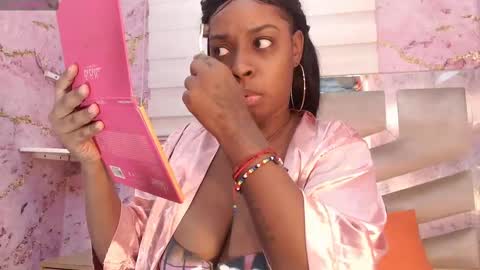 ebonnyhotvip online show from February 2025 12:01:02 PM