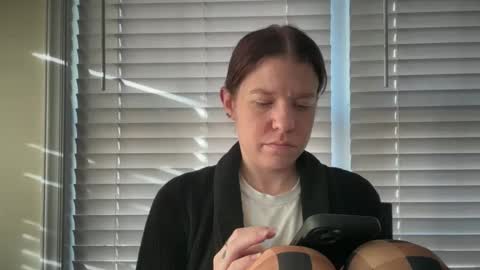 Snapshot of ebony8ivory chatting on February 2025 01:22:01 PM americnbarbie online show from February 2025 01:22:01 PM