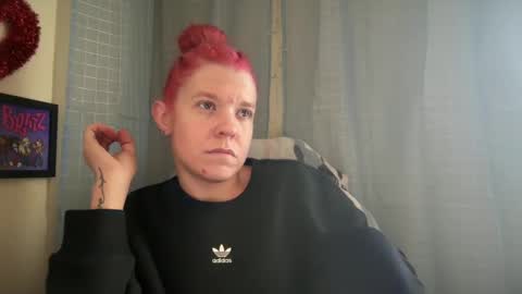 Snapshot of ebony8ivory chatting on March 2025 09:04:02 PM americnbarbie online show from March 2025 09:04:02 PM