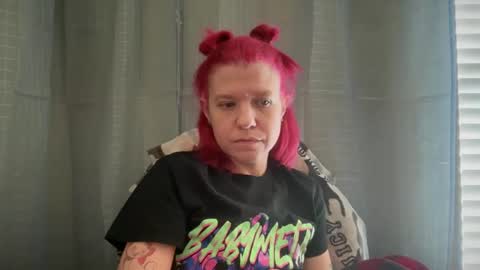 Snapshot of ebony8ivory chatting on March 2025 07:42:02 PM americnbarbie online show from March 2025 07:42:02 PM