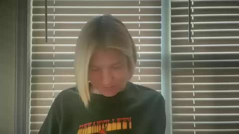 Snapshot of ebony8ivory chatting on October 2025 12:08:02 PM americnbarbie online show from October 2025 12:08:02 PM