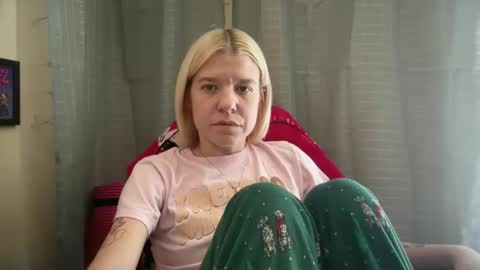 americnbarbie online show from December 2025 05:32:01 PM