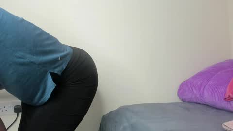 Snapshot of ebony_arya chatting on May 2026 08:53:02 AM Arya online show from May 2026 08:53:02 AM