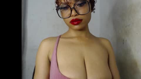 Snapshot of ebony_badgirl chatting on November 2025 06:01:02 AM Ebony badgirl online show from November 2025 06:01:02 AM