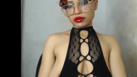 Snapshot of ebony_badgirl chatting on November 2025 06:33:01 AM Ebony badgirl online show from November 2025 06:33:01 AM