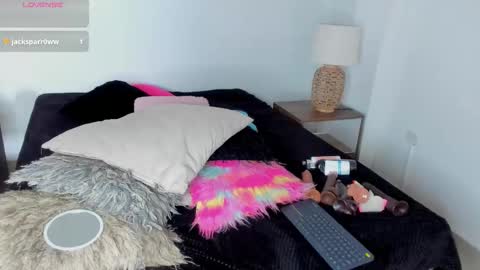 ebony_cute9 online show from March 2026 07:30:01 PM