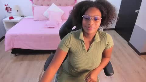ebony_fantasy2 online show from November 2025 11:43:02 AM