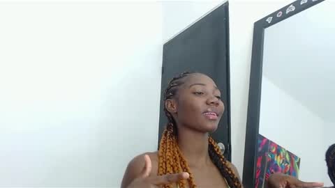 Snapshot of ebony_fantasy_ chatting on December 2024 07:10:01 PM Natalia online show from December 2024 07:10:01 PM