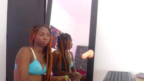 Snapshot of ebony_fantasy_ chatting on December 2024 07:59:02 PM Natalia online show from December 2024 07:59:02 PM