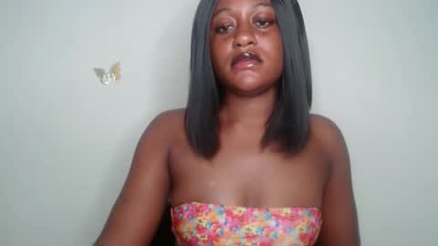 Snapshot of ebony_fatass chatting on October 2025 03:10:02 PM Ella online show from October 2025 03:10:02 PM