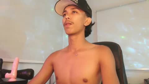 ebony_fuckboy online show from November 2025 04:51:01 PM