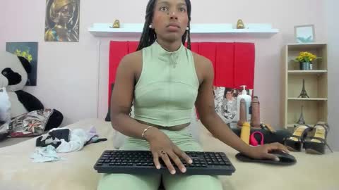 Snapshot of ebony_hot_sex1 chatting on December 2025 11:50:01 AM linda online show from December 2025 11:50:01 AM