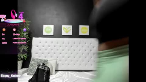 Snapshot of ebony_katterin chatting on November 2025 11:00:01 AM ebony_katterin online show from November 2025 11:00:01 AM