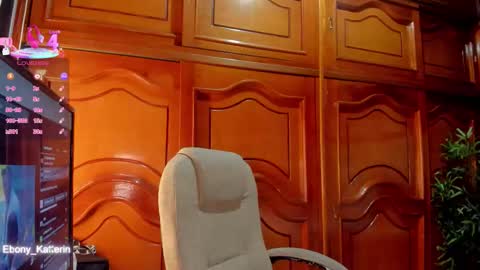 ebony_katterin online show from February 2026 11:07:01 AM
