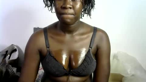 ebony_lynne online show from March 2026 11:21:02 PM