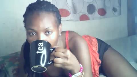 ebony_phoenix12 online show from November 2025 09:18:01 PM