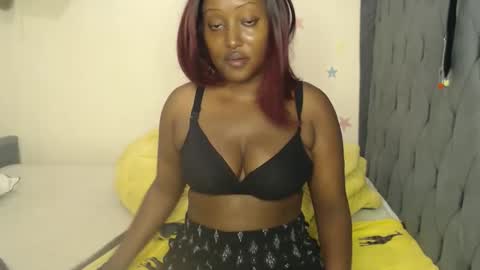 ebonyaswetly online show from April 2026 04:32:01 AM